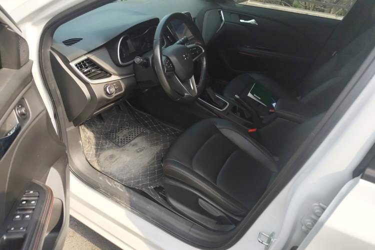 Used Chevrolet Monza 2022 Light Hybrid RS 330T Automatic Comfort Edition