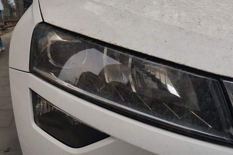 Used Skoda Karoq 2020 TSI280 Smart Drive Technology Edition China VI Right Front Headlight