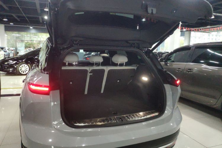 Used Nio ES6 2024 75 kWh Trunk