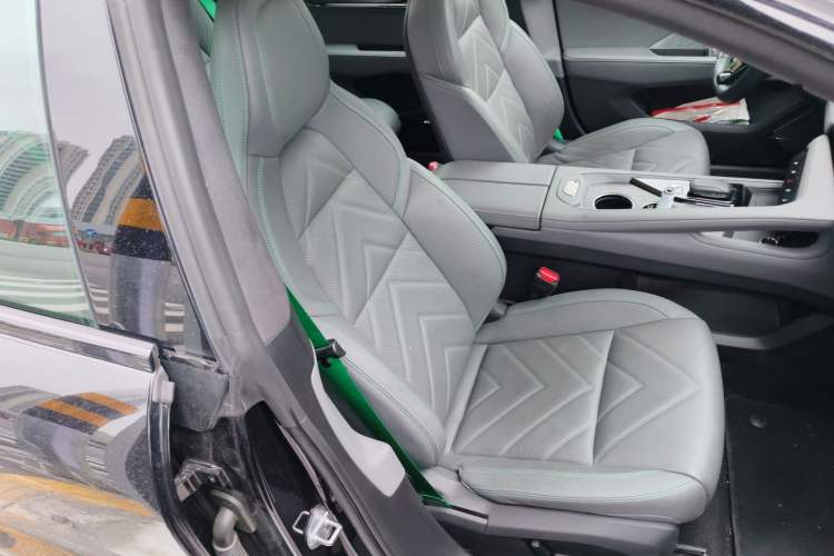 Used Zeekr 001 2023 WE Edition 100 kWh
