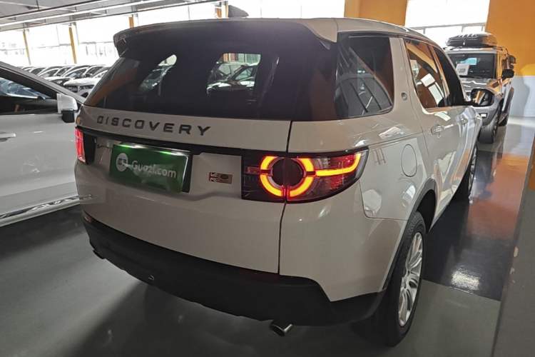 Used Land Rover Discovery Sport 2019 200PS PURE Edition China VI Standard