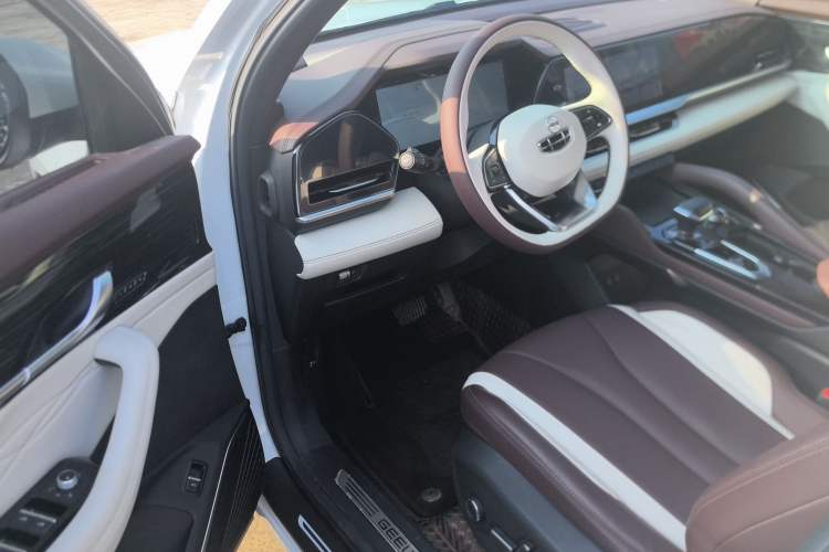 Used Geely Auto Monjaro L 2021 2.0TD DCT EVO Two-Wheel Drive Prestige Version
