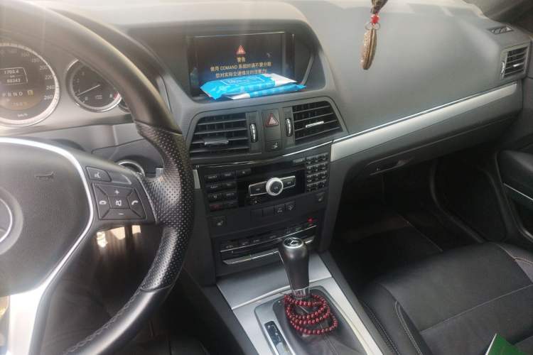 Used Mercedes-Benz E-Class 2010 E 260 CGI Coupe
