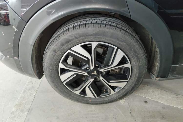 Used NETA U 2022 Zhi400 Pro Lithium Iron Phosphate Right Rear Wheel Hub