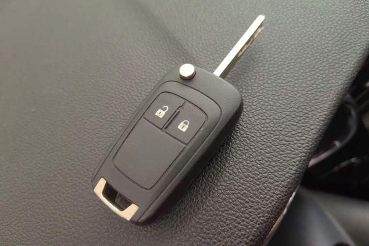 Used Buick Encore 2017 18T Automatic Two-Wheel Drive Urban Leading Model