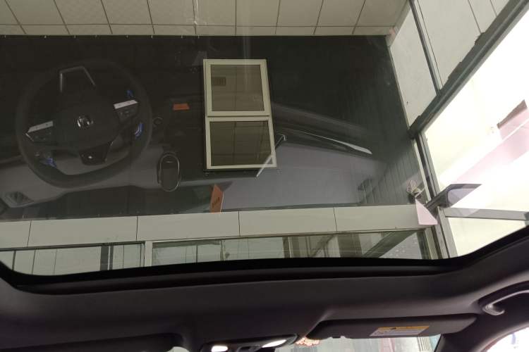 Used CHANGAN UNI-V 2022 1.5T Prestige Version Headliner