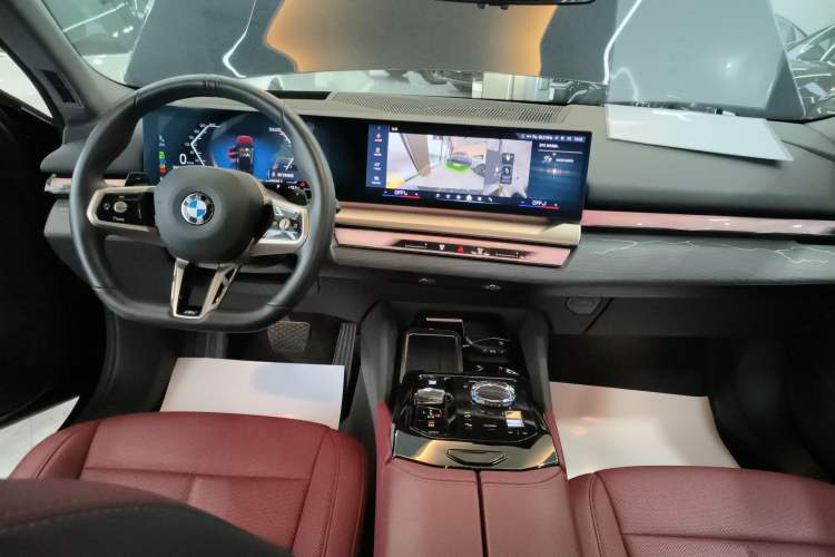 Used BMW 5 Series 2025 530Li Luxury Edition M Sport Package