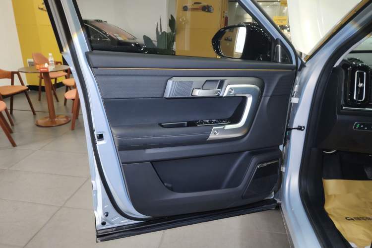 Used Chery Explore 06 C-DM 2024 Luxury Model