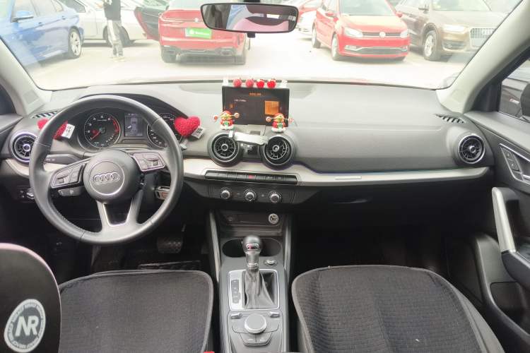 Used Audi Q2L 2021 35 TFSI Progressive Dynamic Edition
