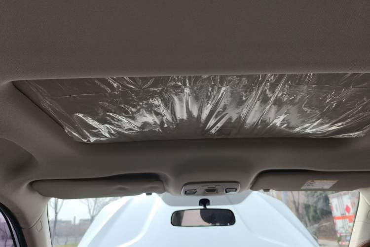 Used Geely Auto Emgrand X7 Sport 2021 Million Edition 1.8TD DCT Two-Wheel Drive Comfort Model