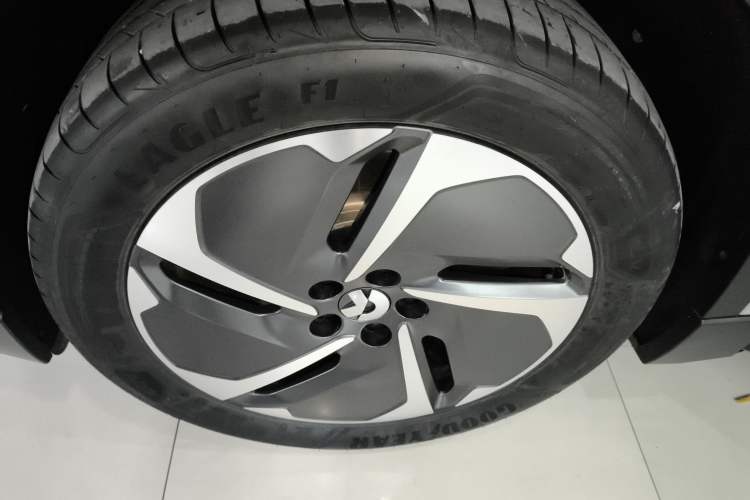 Used Nio EC6 2024 75 kWh
