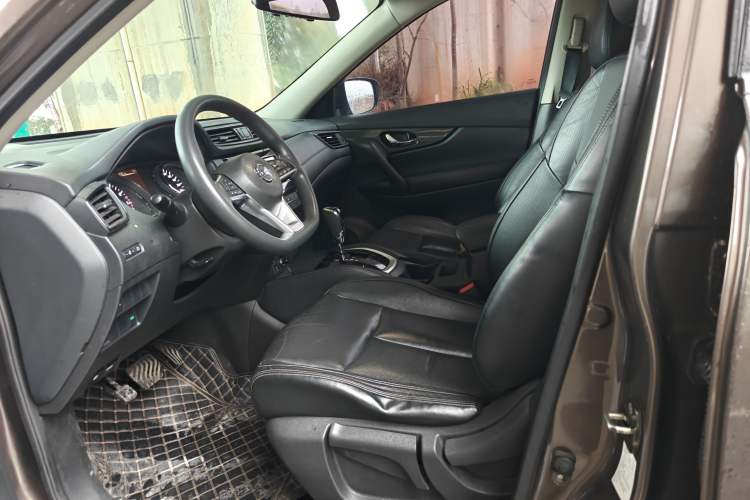 Used Nissan X-Trail 2017 2.0L CVT Comfort Edition 2WD
