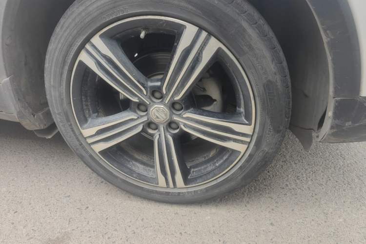 Used MG ZS 2018 1.5L Automatic Luxury Edition China V Standard