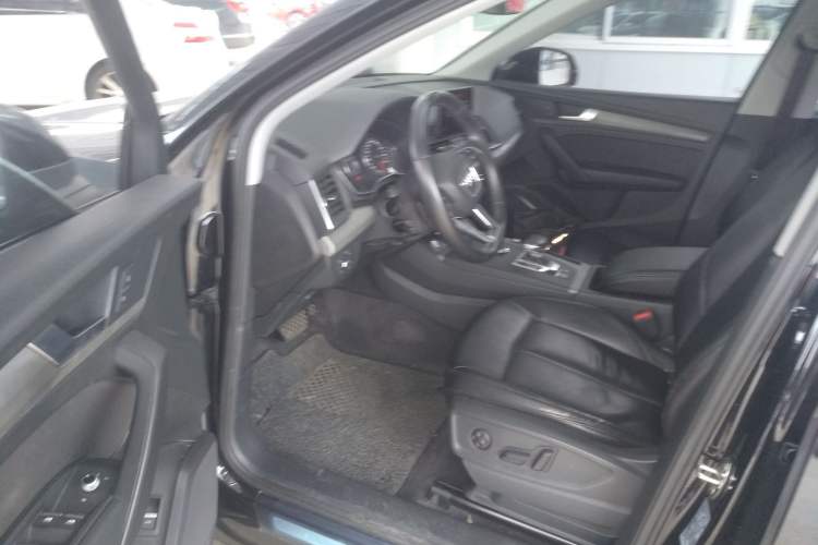 Used Audi Q5L 2018 40 TFSI Prestige Edition China VI Emission Standard
