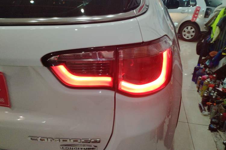 Used Jeep Compass 2017 200T Automatic Family Edition
