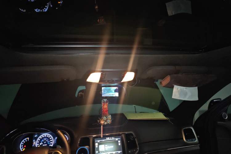 Used Jeep Grand Cherokee 2015 3.0L Flagship Prestige Edition Headliner