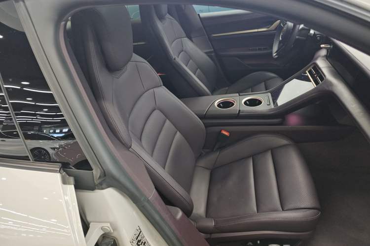 Used Porsche Taycan 2022 Taycan Right Front Seat