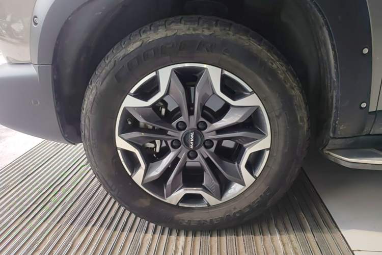 Used Haval DARGO 2022 2.0T DCT 4x4 Xiaotianquan Pursuit Edition Left Front Wheel Hub