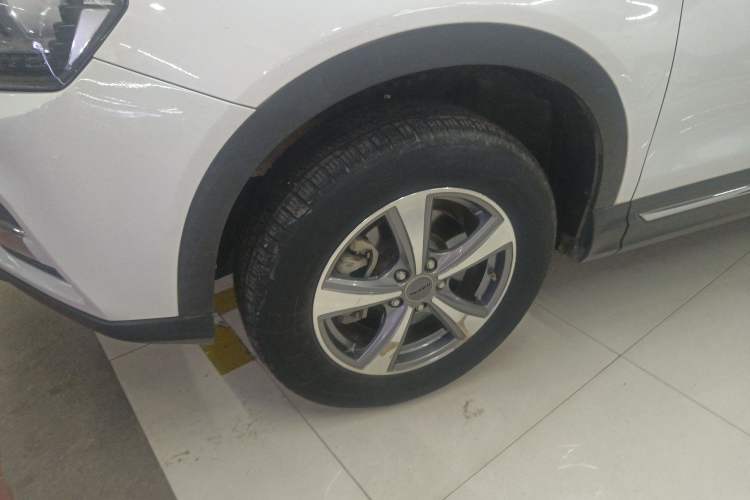 Used Haval H6 Coupe 2016 Blue Label 1.5T Automatic Two-Wheel Drive Urban Model Left Front Wheel Hub