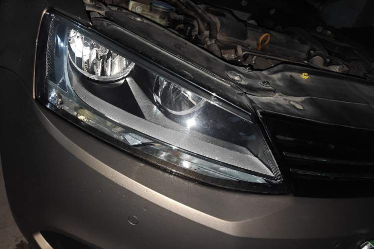 Used Volkswagen Sagitar 2014 Revised Version 1.4TSI Automatic Luxury Edition