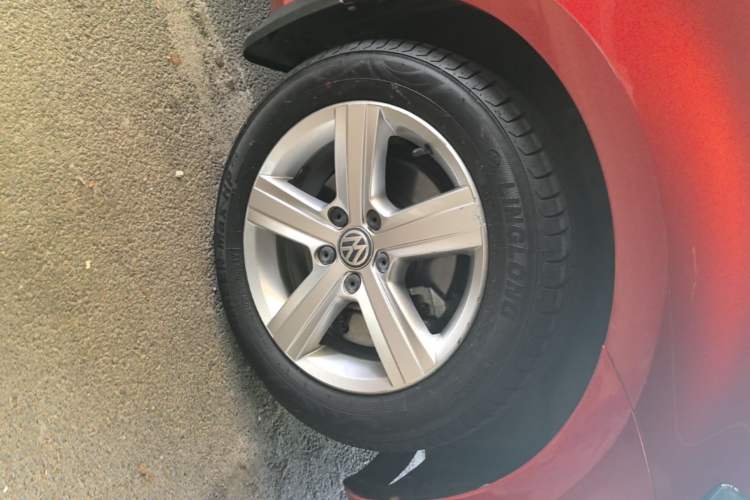 Used Volkswagen Golf 2017 230TSI Automatic Comfort Edition – Celebrating Milestone of One Million Units

