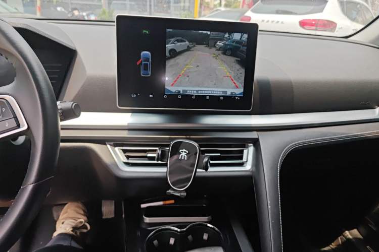 Used BYD Song Pro 2019 1.5T Automatic Elite Edition Audio And AC Panel