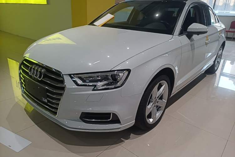 Used Audi A3 2020 Restyled Limousine 35 TFSI Ambition Version China VI