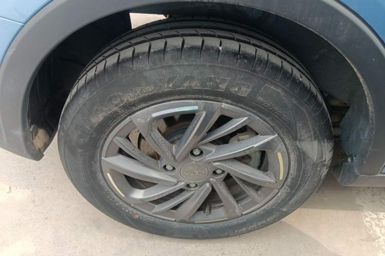 Used NETA V 2022 Chao 300 Lite Ternary Lithium Right Rear Wheel Hub