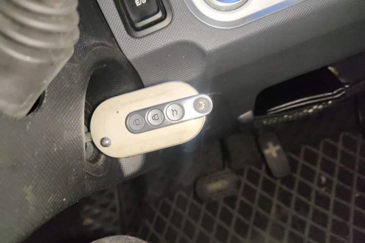 Used Wuling Hongguang MINIEV 2022 Macaron Premium Model – Lithium Iron Phosphate