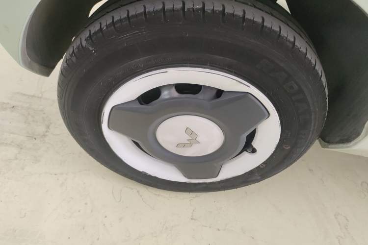 Used Wuling Hongguang MINIEV 2021 Macaron Premium Model – Lithium Iron Phosphate
