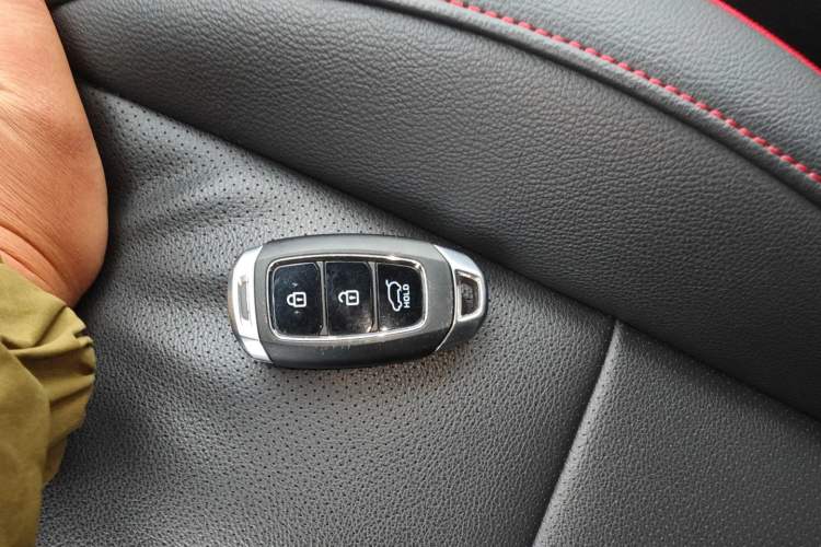 Used Hyundai ENCINO 2019 1.6T Iron Man Edition
