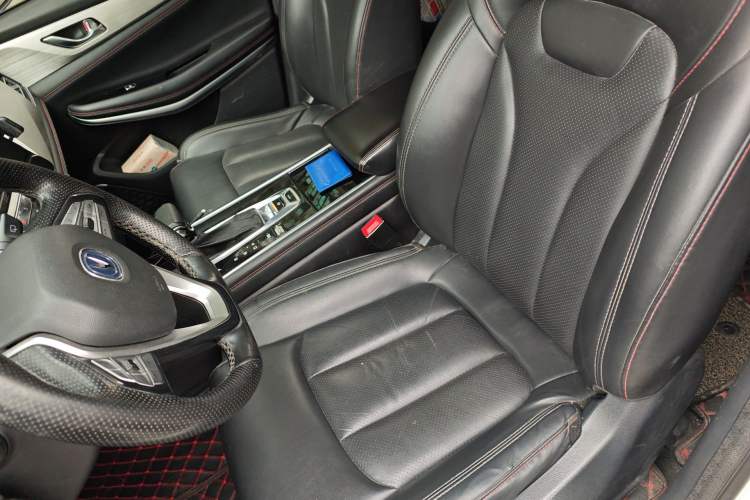 Used CHANGAN CS75 2018 280T Automatic Smart Edition China V-standard
