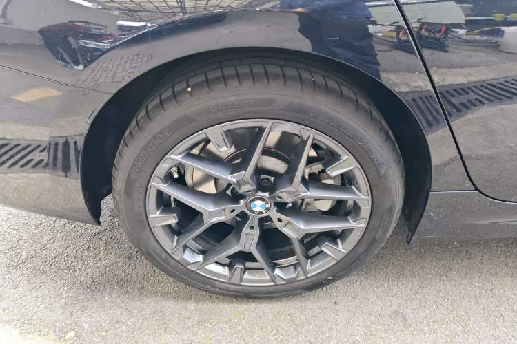 Used BMW 3 Series 2025 330Li M Sport Shadowline Package
