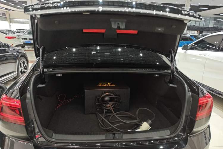 Used Volkswagen Magotan GTE Plug-in Hybrid 2022 GTE Luxury Model