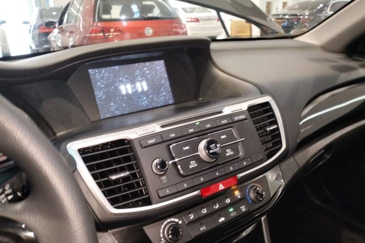 Used Honda Accord 2016 2.0L Comfort Edition
