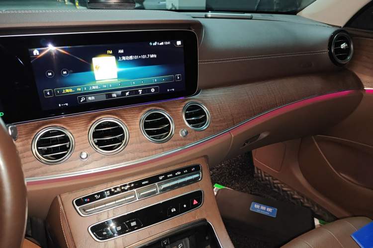 Used Mercedes-Benz E-Class 2021 Facelift E 260 L