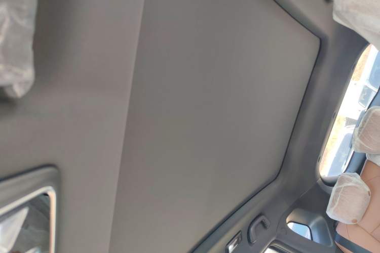 Used Changan UNI-Z 2025 1.5T Premium Edition