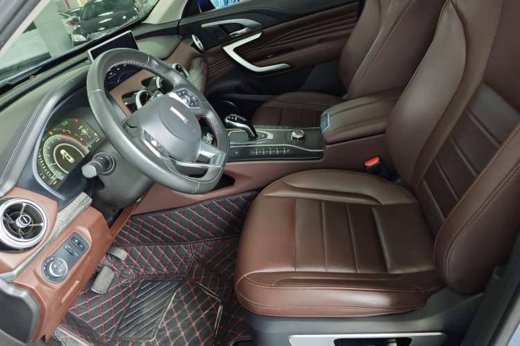 Used Wey VV7 2019 Upgraded Model 2.0T Ultra-Luxury Version China VI Standard