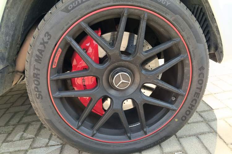 Used Mercedes-Benz G-Class 2021 G 500 Right Front Wheel Hub