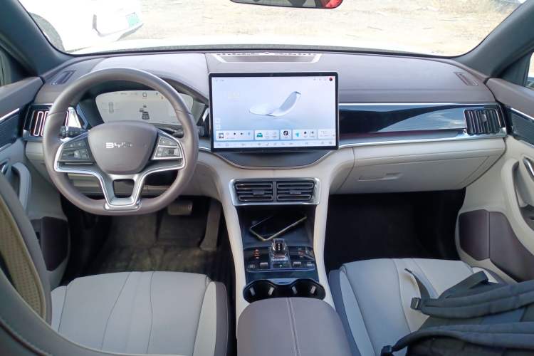 Used BYD Song PLUS New Energy 2025 EV with 605 km Range – Flagship Version
