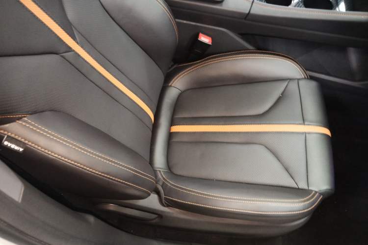 Used CHANGAN UNI-V 2024 1.5T Luxury Edition Right Front Seat