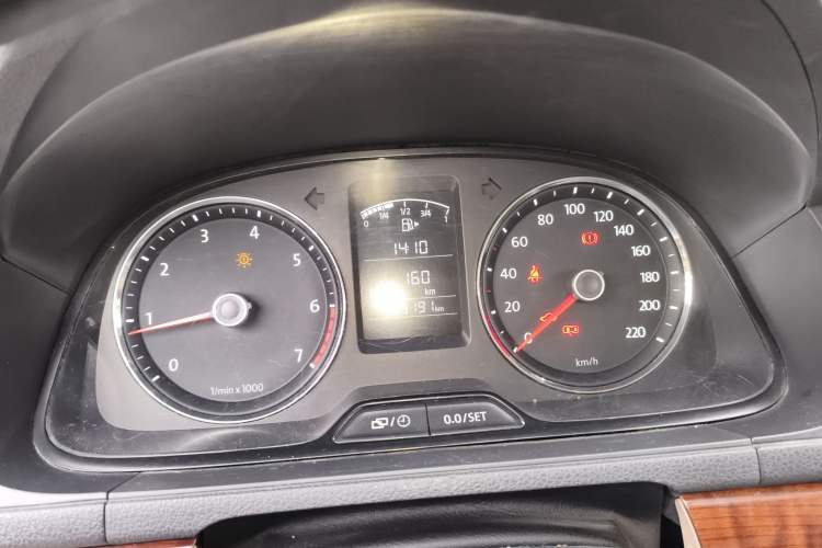 Used Volkswagen Lavida 2013 1.6L Manual Comfort Edition
