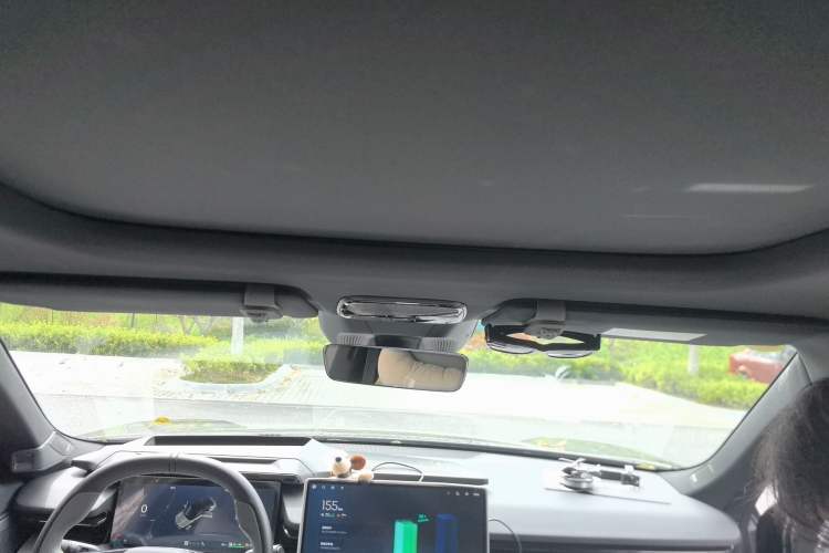 Used Lynk & Co 08 EM-P 2023 120km Long-Range Halo Headliner