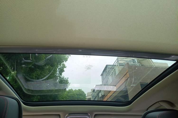 Used BYD Tang New Energy 2018 DM 2.0T All-Wheel Drive Smart Connect Elite 7-Seater China V Emission Standard
