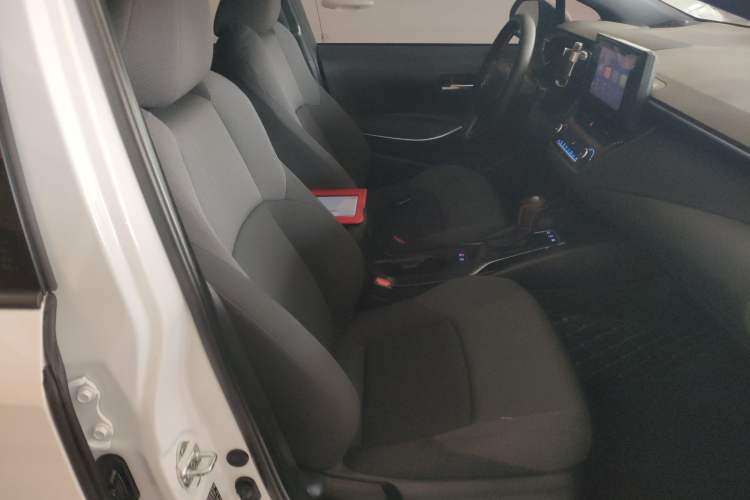 Used Toyota Levin 2022 Dual-Motor 1.8H E-CVT Leading Edition Right Front Seat