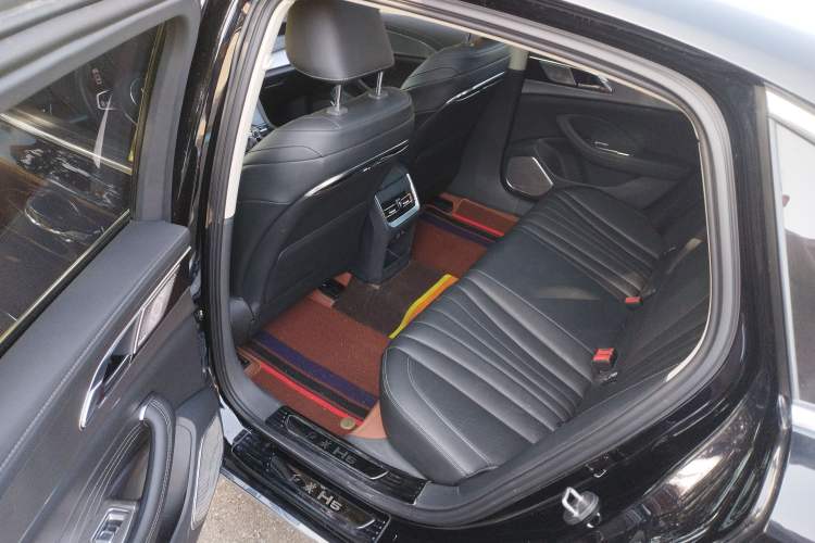 Used Hongqi H5 2024 1.5T DCT Smart Connect Flagship Edition
