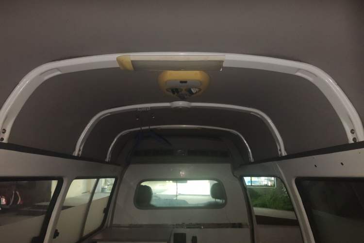 Used Jinbei Hiace 2016 2.0L Express Series Standard Version V19 Headliner