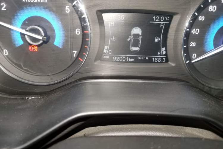 Used Dongfeng Fengon 580Pro 2020 220T Manual Yuling Edition