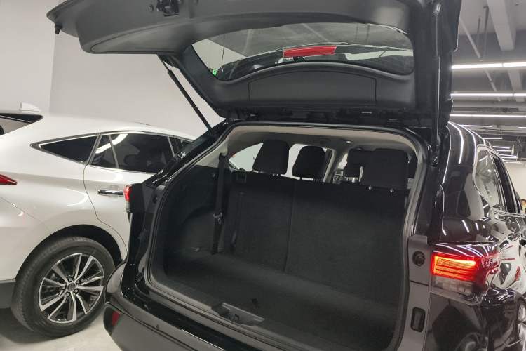 Used Toyota Highlander 2023 2.5L Smart Electric Hybrid Dual-Engine 4x4 Elite Edition 7 Seats Trunk