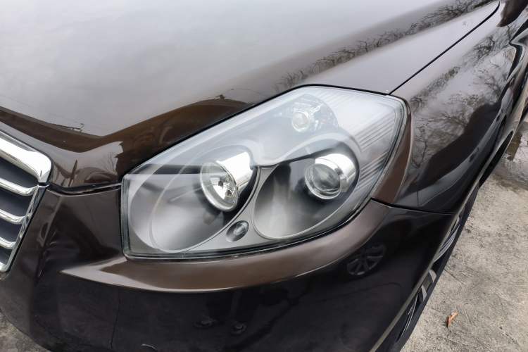 Used Geely Auto GX7 2015 Classic Edition 1.8L Manual Elite Model China V Standard